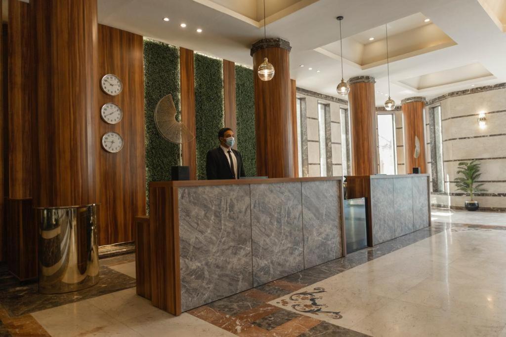 Ultra Loaloa Nile Maadi Hotel Cairo Exterior foto