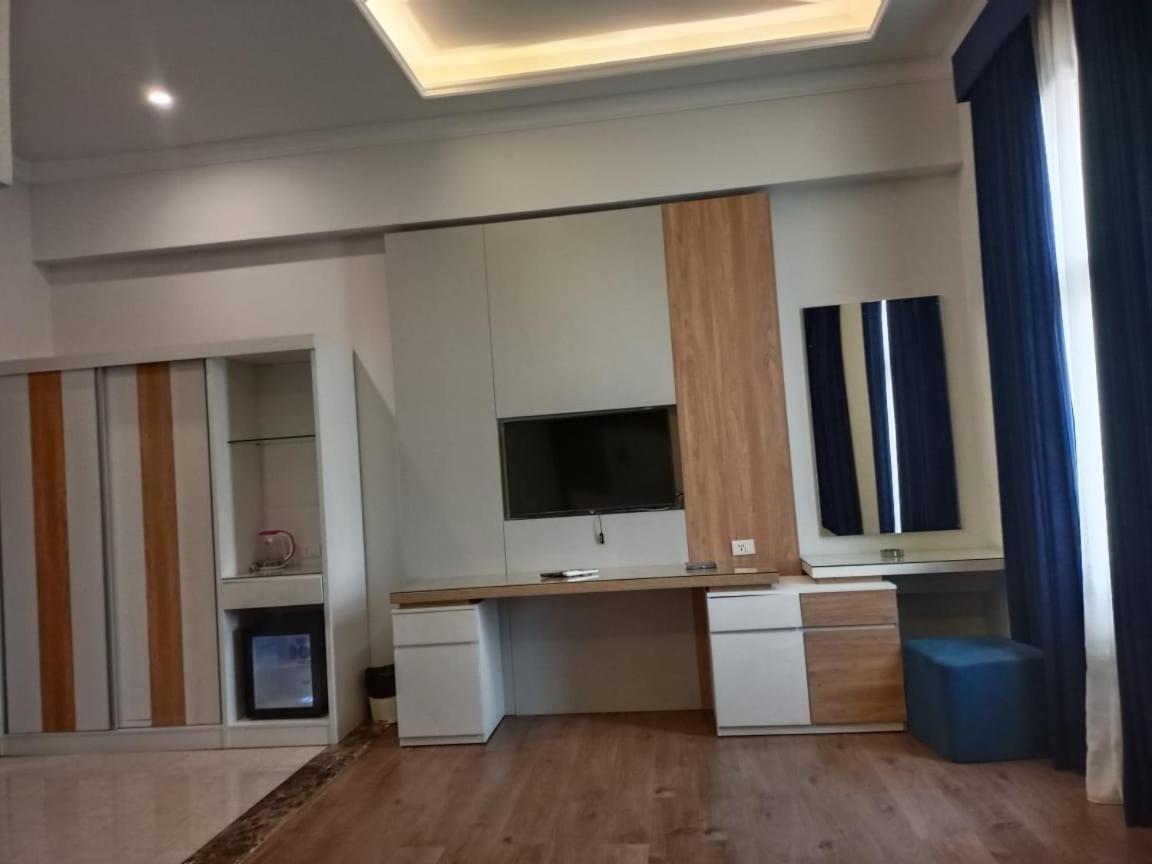 Ultra Loaloa Nile Maadi Hotel Cairo Exterior foto